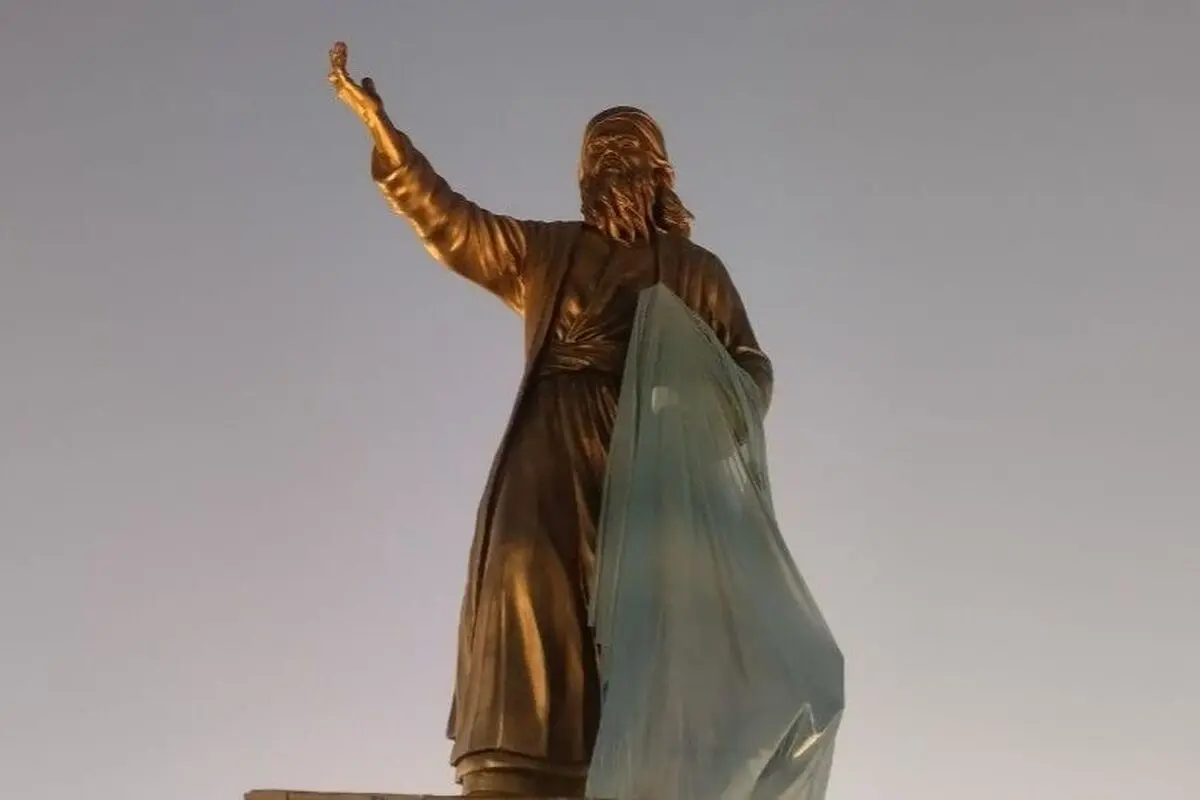رونمایی از تمثال شمس تبریزی