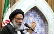 امام جمعه اهواز: مذاکره با آمریکا در قد و قواره مقام معظم رهبری بوده و ما نباید در کار ایشان دخالت کنیم