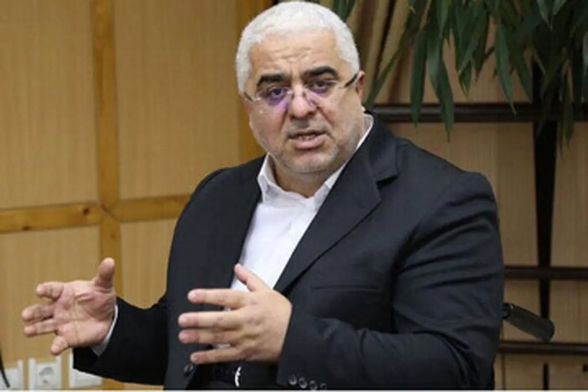 درست است یک مجری تلویزیون بشود استاد دانشگاه برندی مثل صنعتی شریف؟/بعید می‌دانم این جریان نژادپرست سر عقل بیاید

