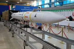 ایران تزیح  الستار عن منظومة "باور 373" الصاروخیة 
