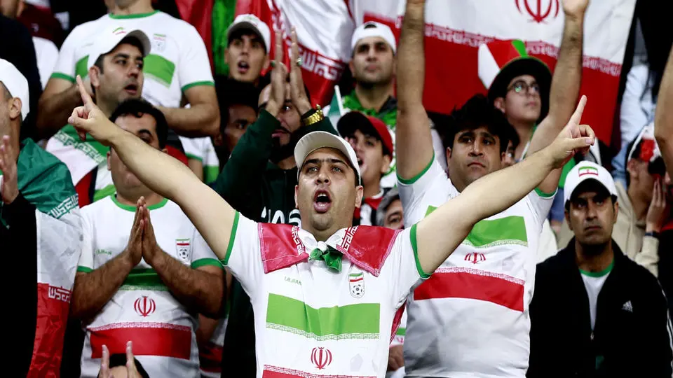 اجرای آهنگ «دخت شیرازی» در ورزشگاه خلیفه قطر/ فیلم