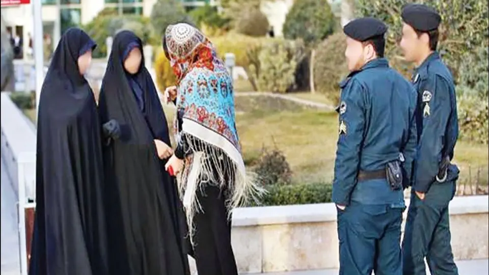 وزیر کشور: با افغانستانی ستیزی مخالفیم/ کشف حجاب جرم است اما برخورد با جرم وظیفه ما نیست

