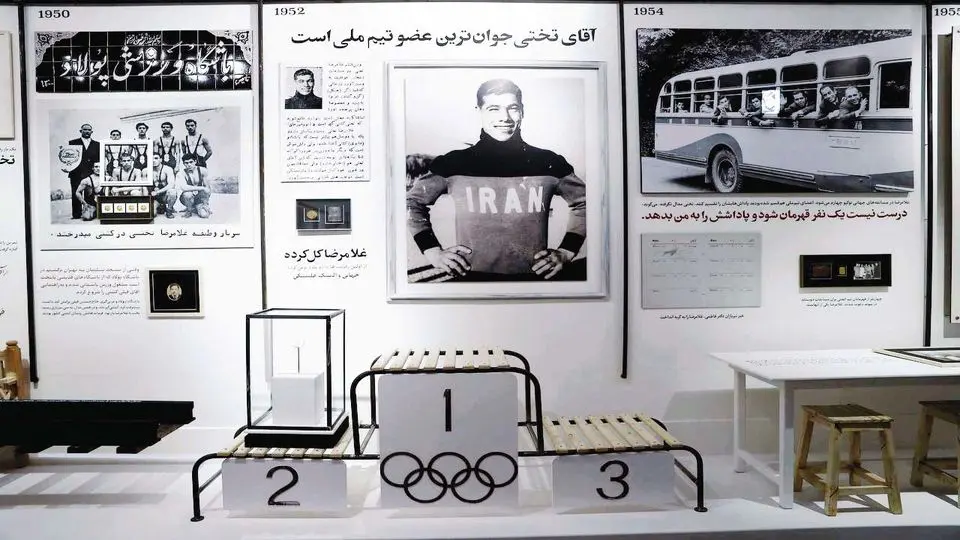 پهلوانی نجیب با جهانی پر از اسرار