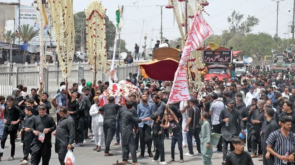 اعزامهای عتبات عراق بهصورت زمینی برقرار است