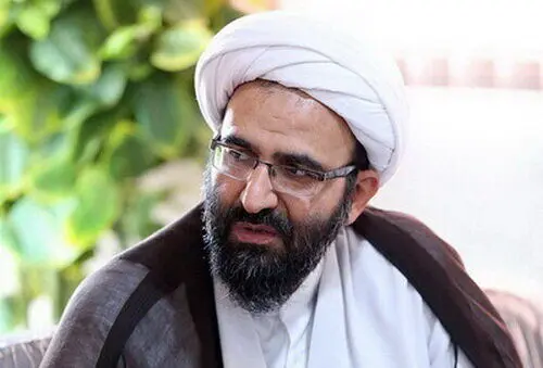 تذکر مدیر حوزه‌های علمیه تهران به حوزویان: توهین به مسئولان ممنوع
