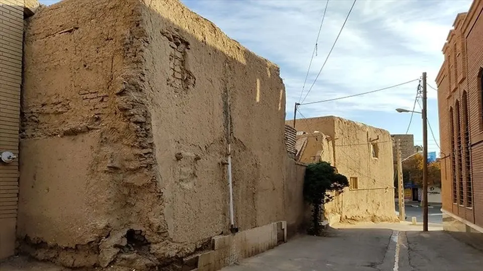 تهران ۴۰ هزار ساختمان فرسوده بسیار پرخطر دارد