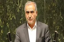 رئیسی تاب شنیدن حرف‌های نماینده مردم را که نماینده همکاران خودش هم هست، ندارد