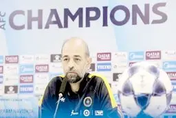  واکنش جالب نویدکیا به تعویض‌های طلایی‌اش