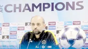  واکنش جالب نویدکیا به تعویض‌های طلایی‌اش