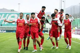 پرسپولیس صدرنشین شد