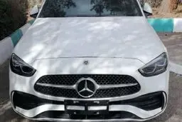 خودروی ۱۵ میلیاردی به دلیل تردد بدون پلاک توقیف شد