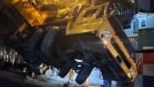 واژگونی جرثقیل 60 تنی در تهران+ عکس
