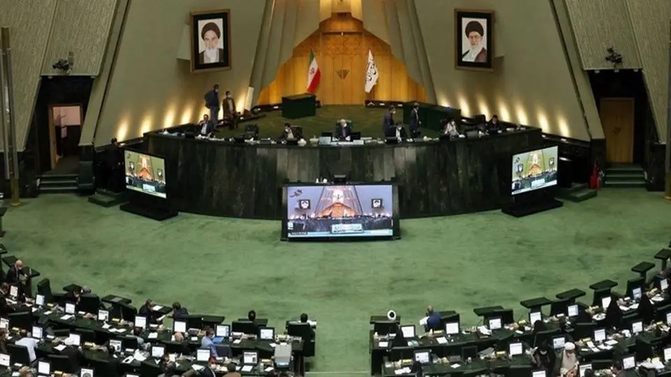 تصاویر هاشمی، خاتمی، روحانی و ظریف در صحن علنی مجلس!

