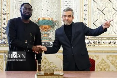 دیدار سرپرست وزارت امور خارجه با وزیر خارجه گامبیا که برای شرکت در مراسم تحلیف پزشکیان به تهران سفر کرده