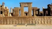 فرونشست به ۱۰ متری نقش رستم رسید 
