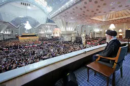 Al Arabiya publishes lie by distorting Leader's words