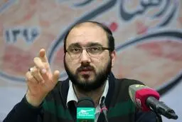 علی فروغی مدیر شبکه ۳ سیما تصادف کرد + جزئیات
