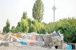 حاشیه‌های خاموش