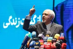 حمله جدید و بی‌سابقه شریعتمداری به ظریف با «فواره دروغ علیه فرزند انقلاب»!