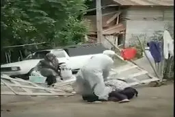 درگیری یک روحانی با زن روستایی در گیلان/ ویدئو

