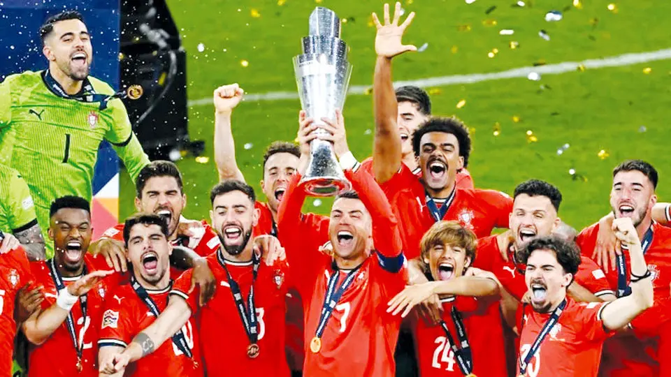 رونالدو گل زد، قهرمان شد و اشک ریخت

