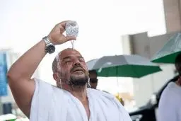هشدار جدی به حجاج درباره گرمای مکه: از خروج ظهرگاهی خودداری کنید