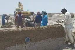 افغانستان‌ ۱۰۰ بند انحرافی در مسیر هیرمند ساخت 