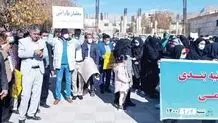 معلمان به دنبال تحقق مطالبات ۱۰ ساله