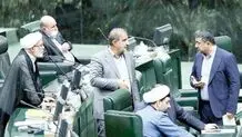 درخواست مجلس از دولت برای کنترل بازار ارز
