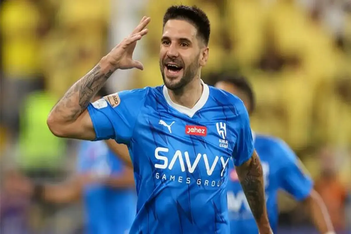 جدایی بمب‌افکن الهلال
