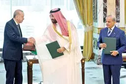  مصر به ائتلاف مکه می پیوندد ؟ / اسرائیل نگران شد