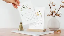 تقویم رومیزی چوبی چیست؟

