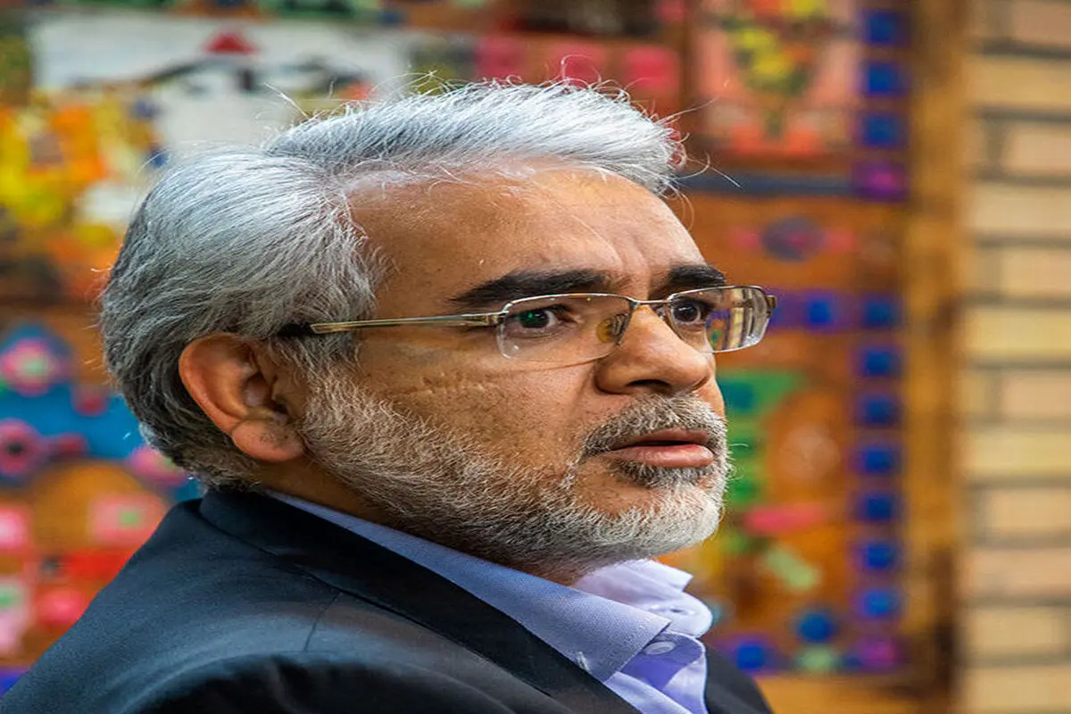 قربان‌زاده قربانی تصمیمات خودش شد

