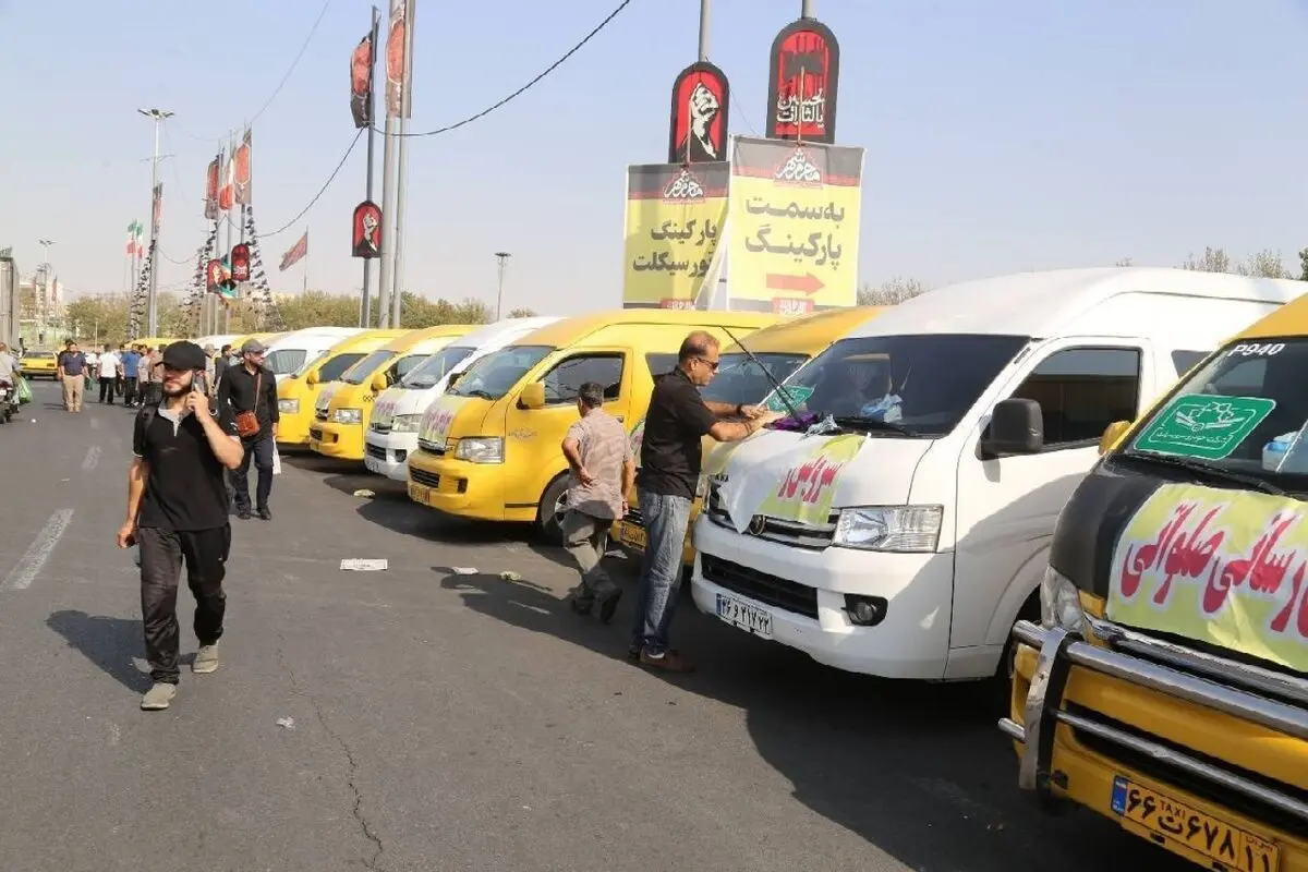 اعزام رایگان زائران اربعین با ۷۰ دستگاه خودرو تاکسی به مرز مهران 