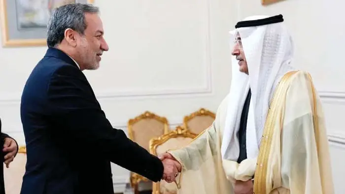 قطار میانجیگری در ایستگاه ریاض