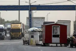 همکاری گمرک با رانندگان 
در بحران ترانزیت افغانستان