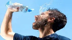 گرمازدگی را جدی بگیرید/ چه کسانی بیشتر در معرض خطر هستند؟