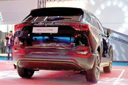 فروش خودروی وارداتی بستیون T77
