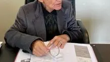 نویسنده آئین نگارش، نمایانگر آئین زندگی