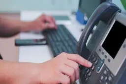 حدنصاب کارکرد تلفن ثابت افزایش یافت