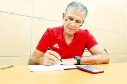 کل پولی که کارلوس کی‌روش از ایران می‌گیرد