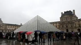 2 نفر از سارقان موزه لوور بازداشت شدند