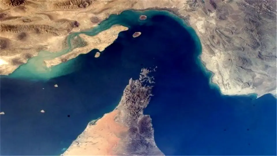 بازار نفت در تبوتاب بستن تنگه هرمز