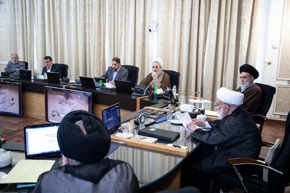 تذکر کیهان به شورای نگهبان؛ مبادا این افراد را تایید صلاحیت کنید!

