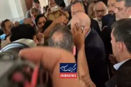 حضور قالیباف در جمع نمازگزاران مسجد یثرب کراچی + ویدیو