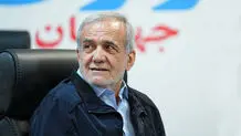 دیدار مسعود پزشکیان با سید حسن خمینی در جریان سفر به قم/ عکس