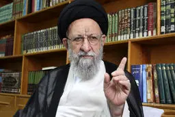 در موضوع حجاب نباید برخوردها نتیجه معکوس داشته باشد!
