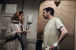 رها با تاخیر می‌آید

