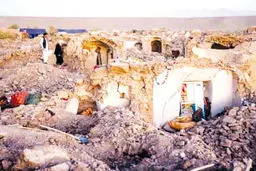 آوار  زلزله بر  سر  ملتی فراموش‌شده