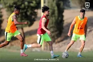 ترکیب چادرملو مقابل پرسپولیس اعلام شد